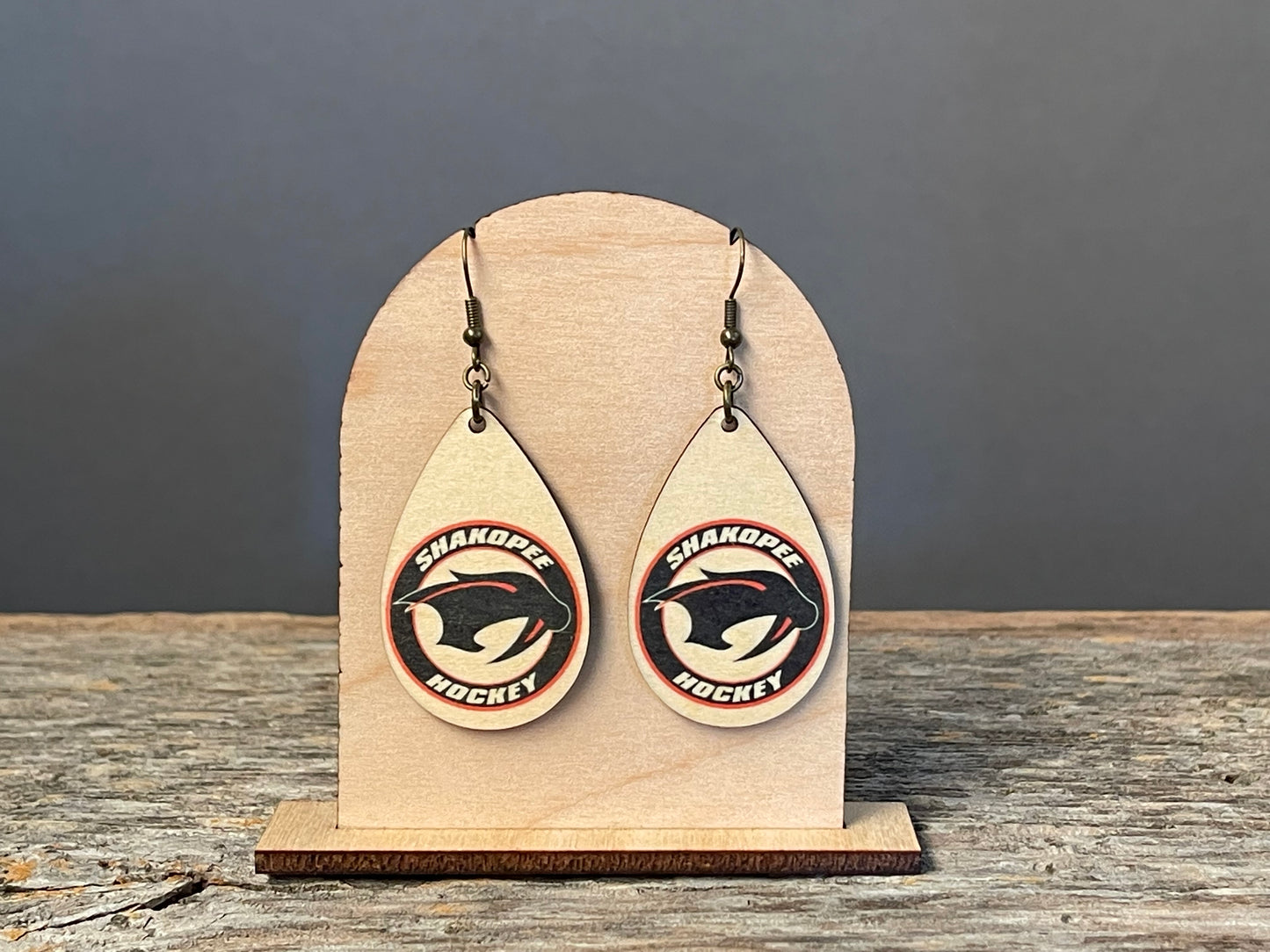 Shakopee Hockey dangle earring