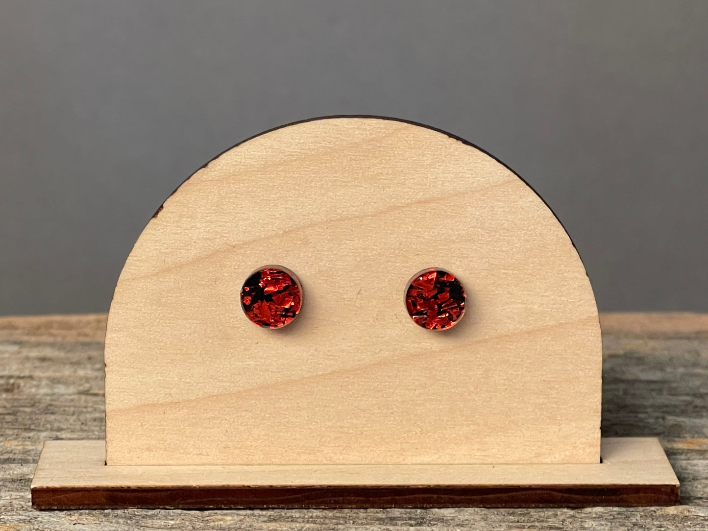 Red/Black Chunky Glitter Round stud earrings